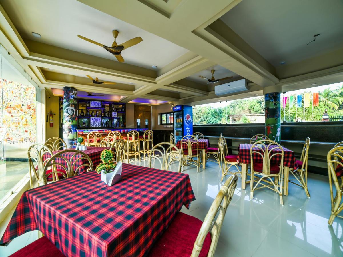 The Center Court Resort & Spa 瓦卡 外观 照片