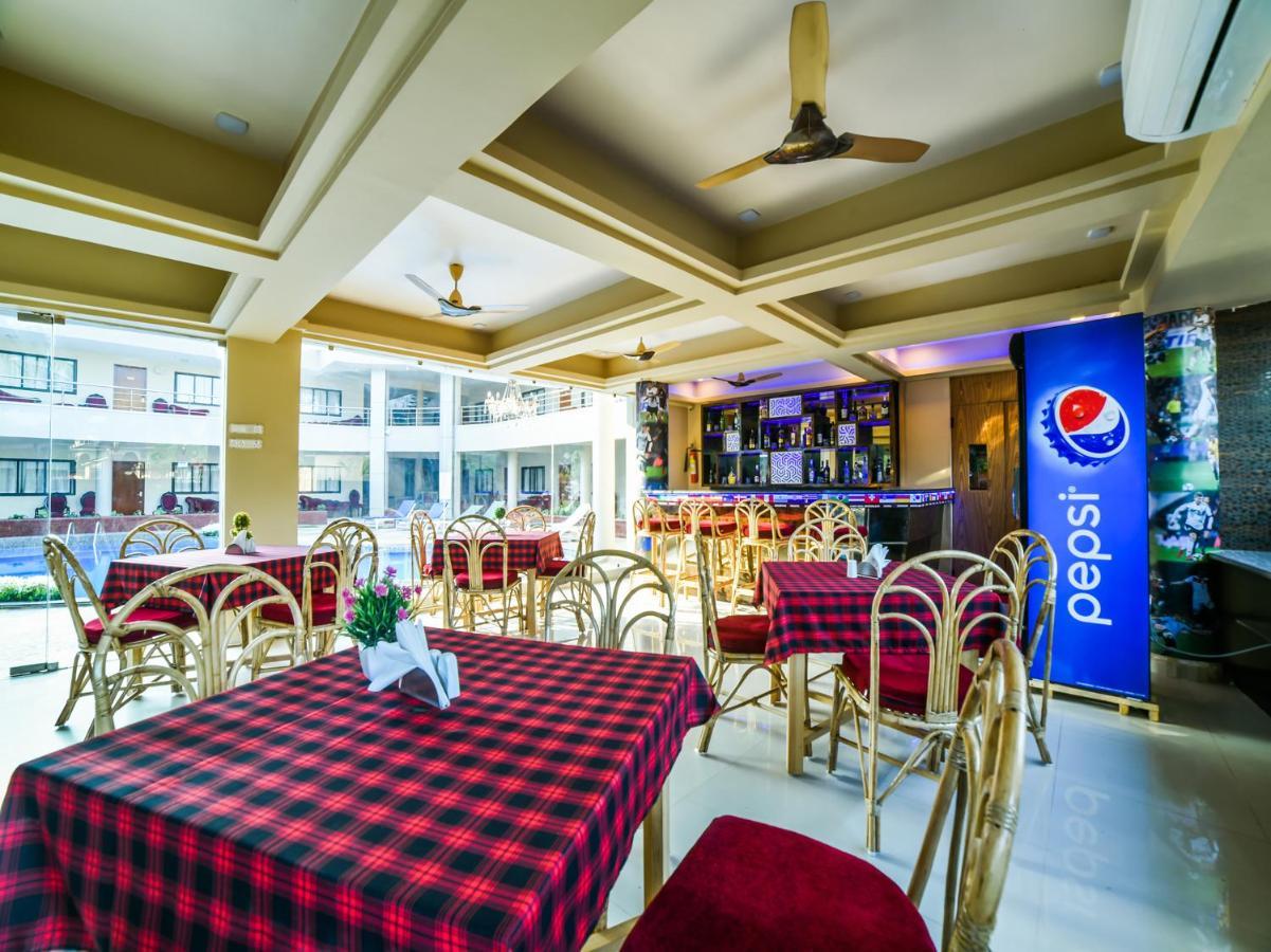 The Center Court Resort & Spa 瓦卡 外观 照片