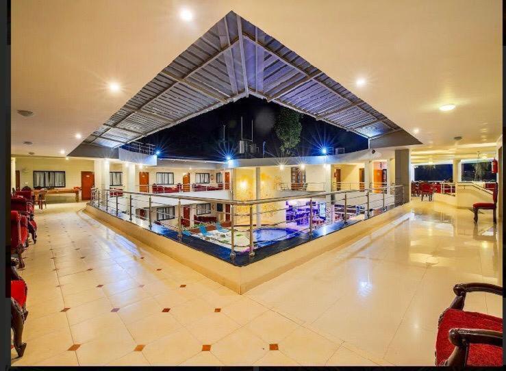 The Center Court Resort & Spa 瓦卡 外观 照片