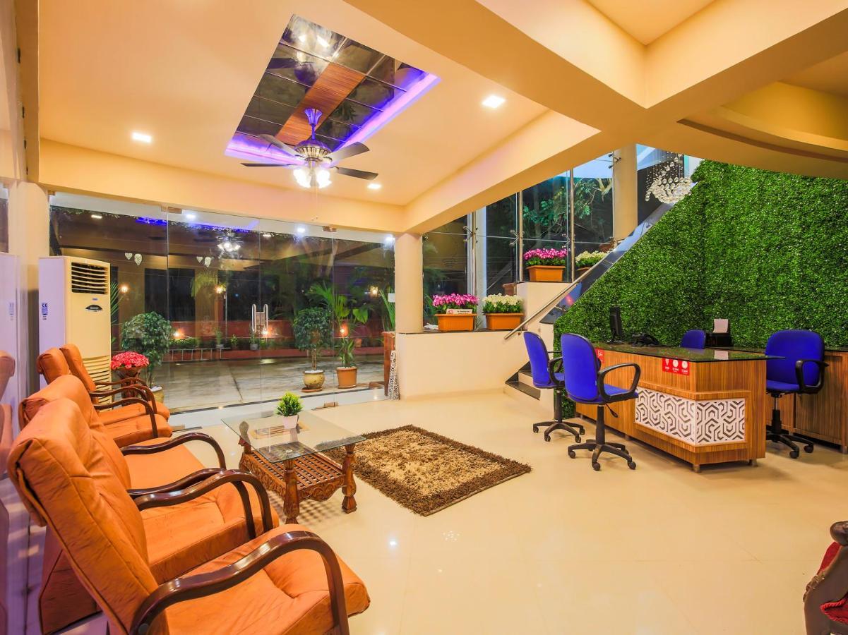The Center Court Resort & Spa 瓦卡 外观 照片