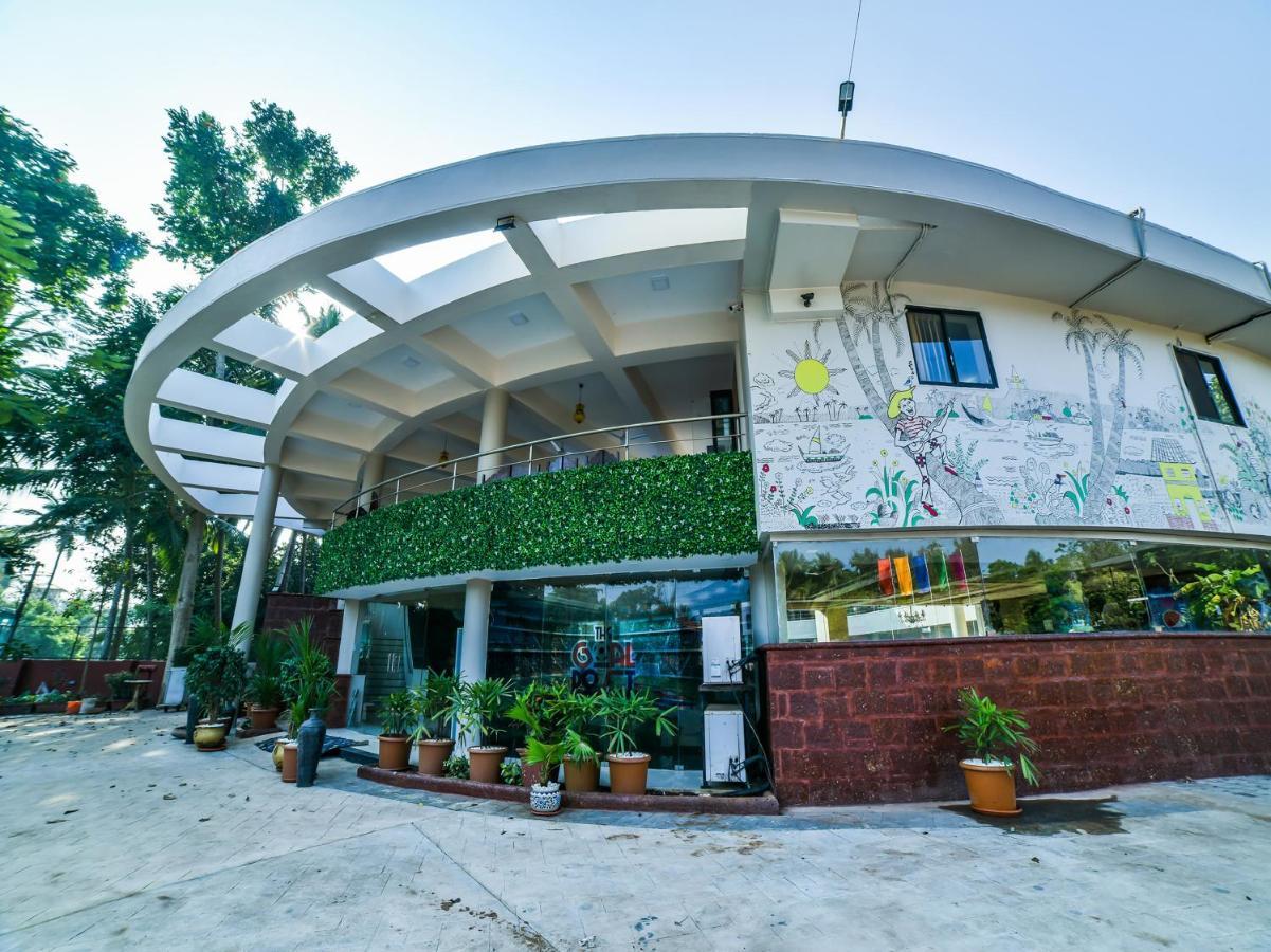 The Center Court Resort & Spa 瓦卡 外观 照片